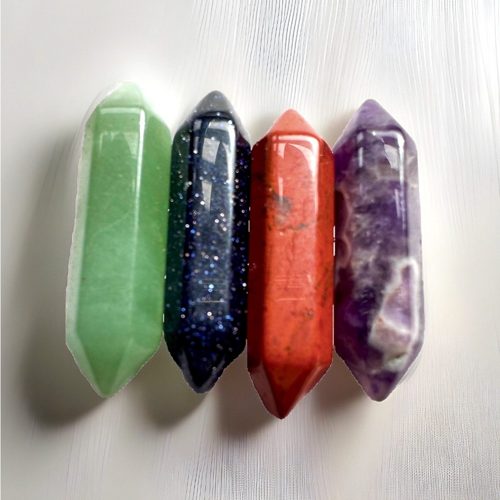 Bundle Crystal Point Wands Red Jasper, Green Aventurine, Amethyst, Blue Sand